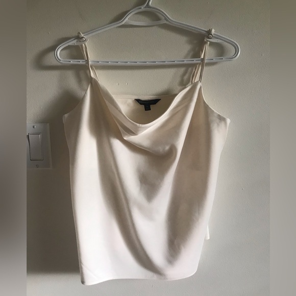 BNWT BANANA REPUBLIC Silky Cowl-Neck Camisole cream - Picture 3 of 5